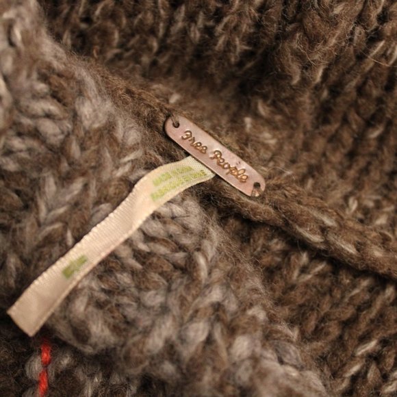 💛FREE PEOPLE Button Hoodie Knit Sweater - Picture 5 of 7